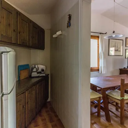 Lejlighed Comfy Apt W/ Terrace - 250 M Far From The Beach *